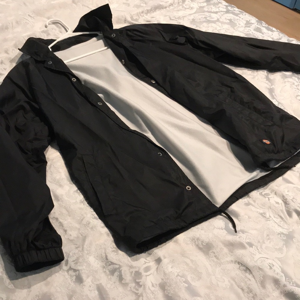 Long Sleeve Windbreaker